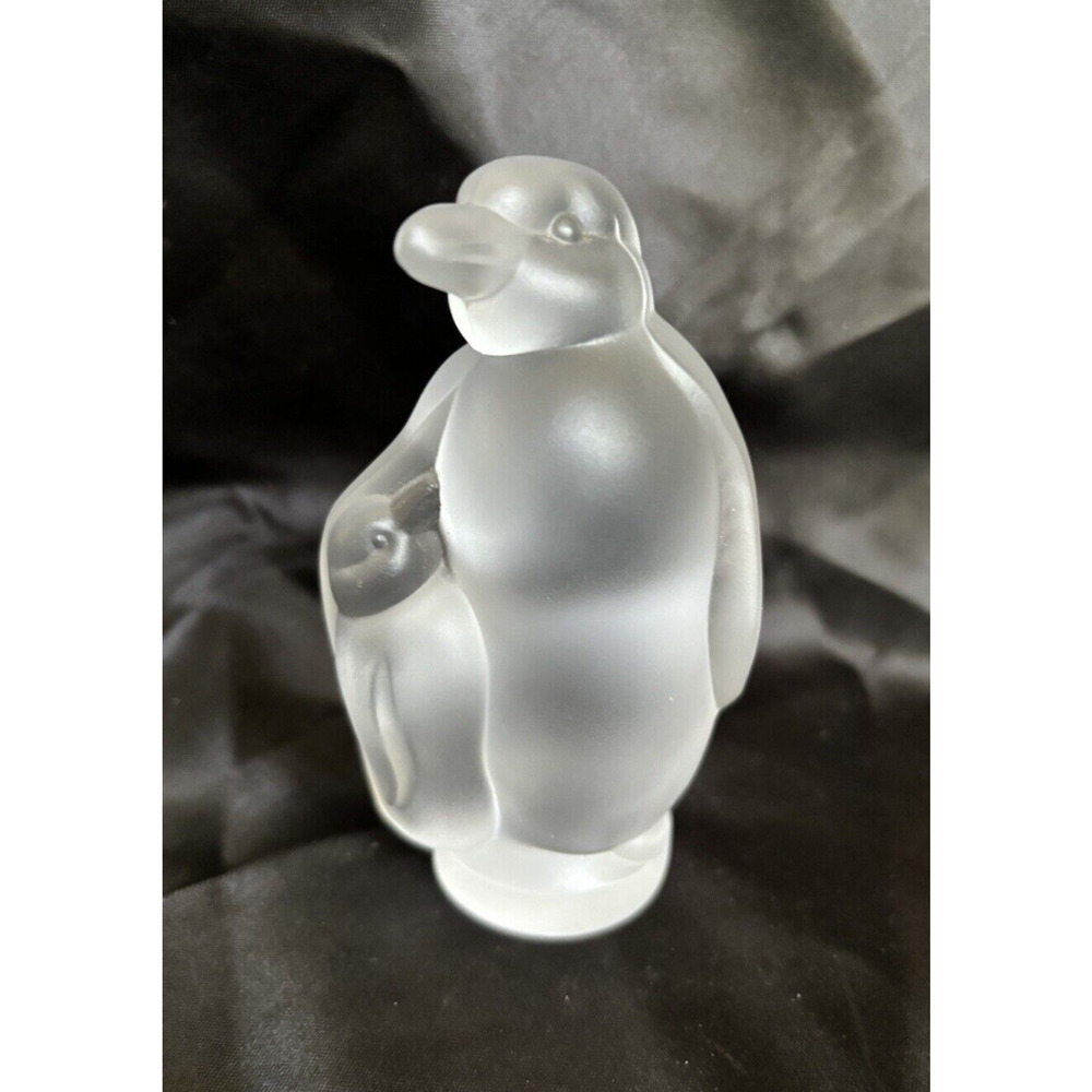Vintage Sevres French Frosted Crystal Emperor Pinguin Figurine Paperweight 4"